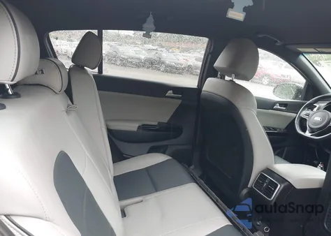 2018 Kia Sportage Ex из США, поврежденный, VIN KNDPNCAC0J7441968